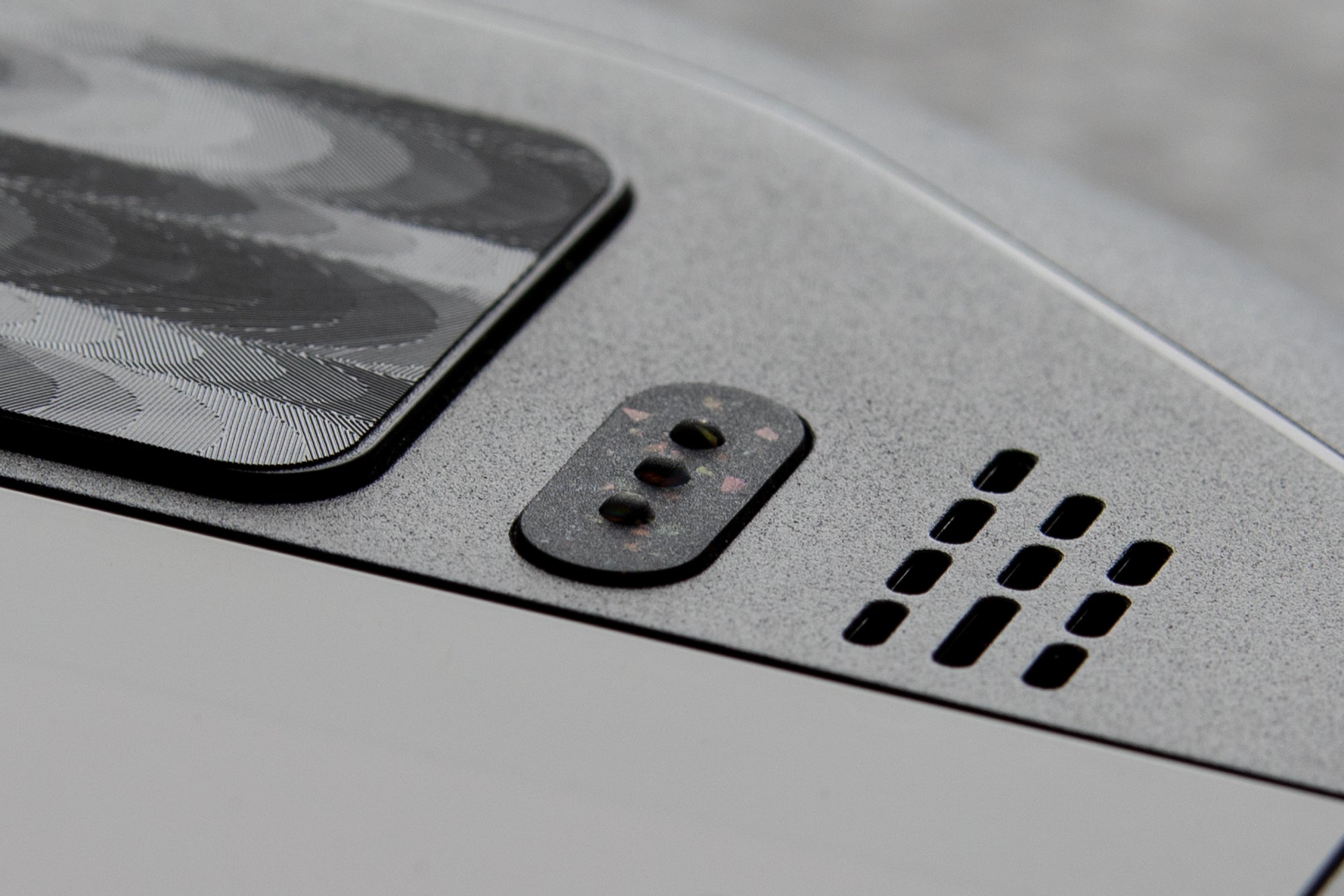 steam deck close up of 3 dots button